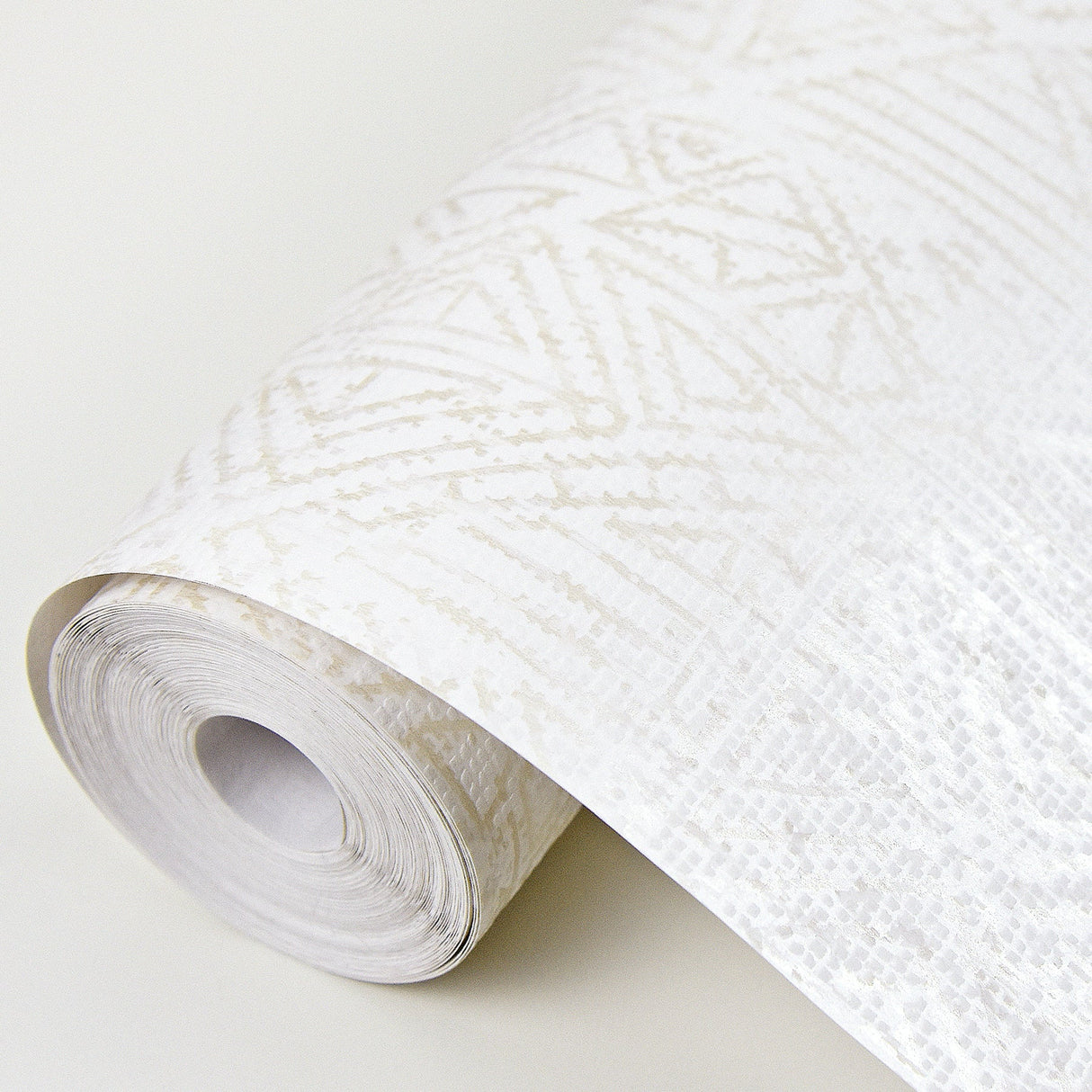 Eijffinger 391524 Longmont White Global Geometric Wallpaper