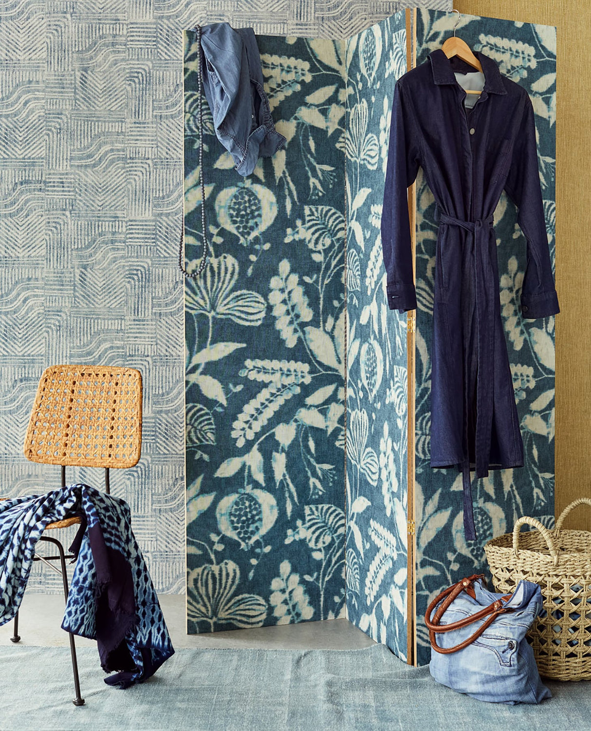 Eijffinger 391530 Pueblo Blue Global Geometric Wallpaper