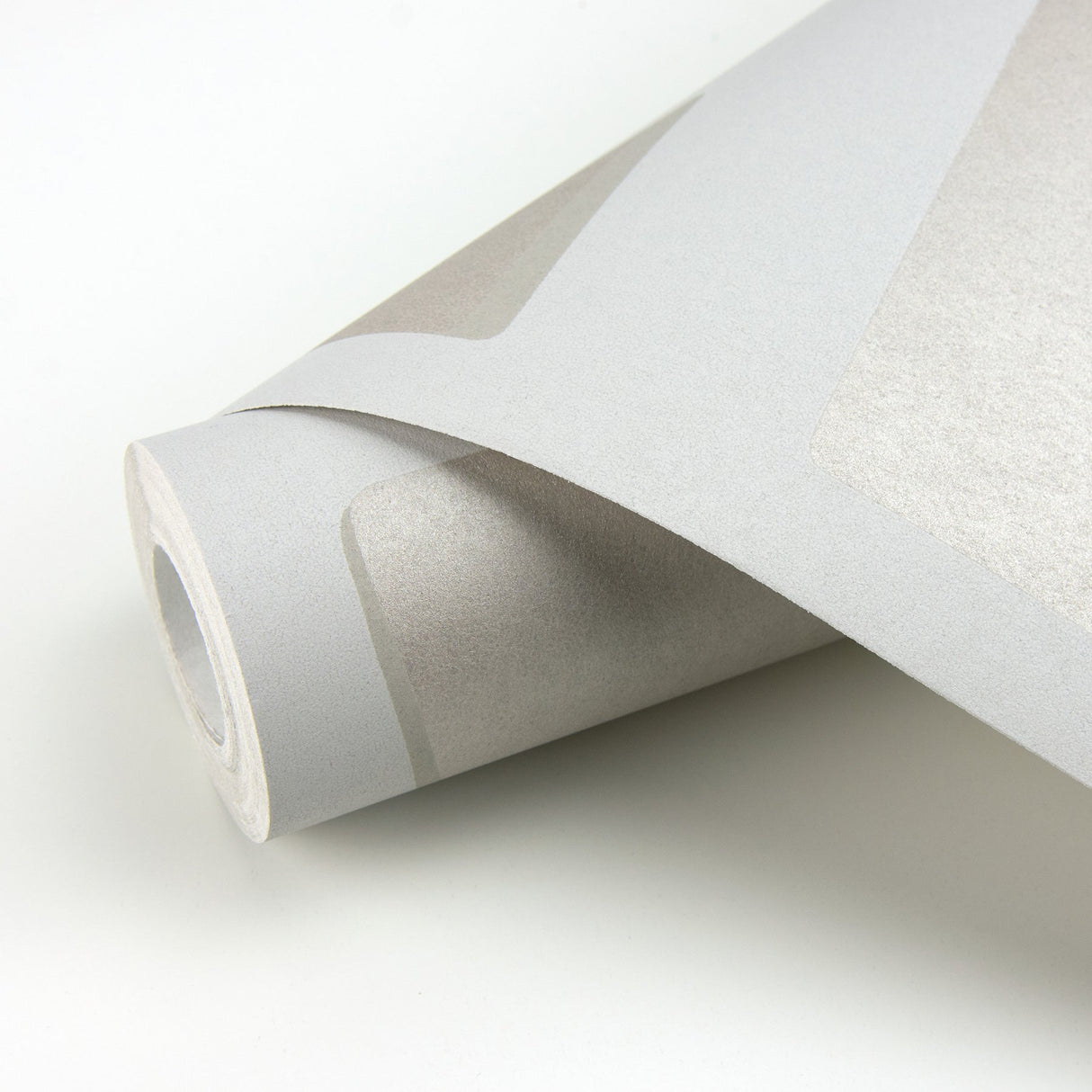 Eijffinger 395802 Shapes Silver Curved Trellis Wallpaper