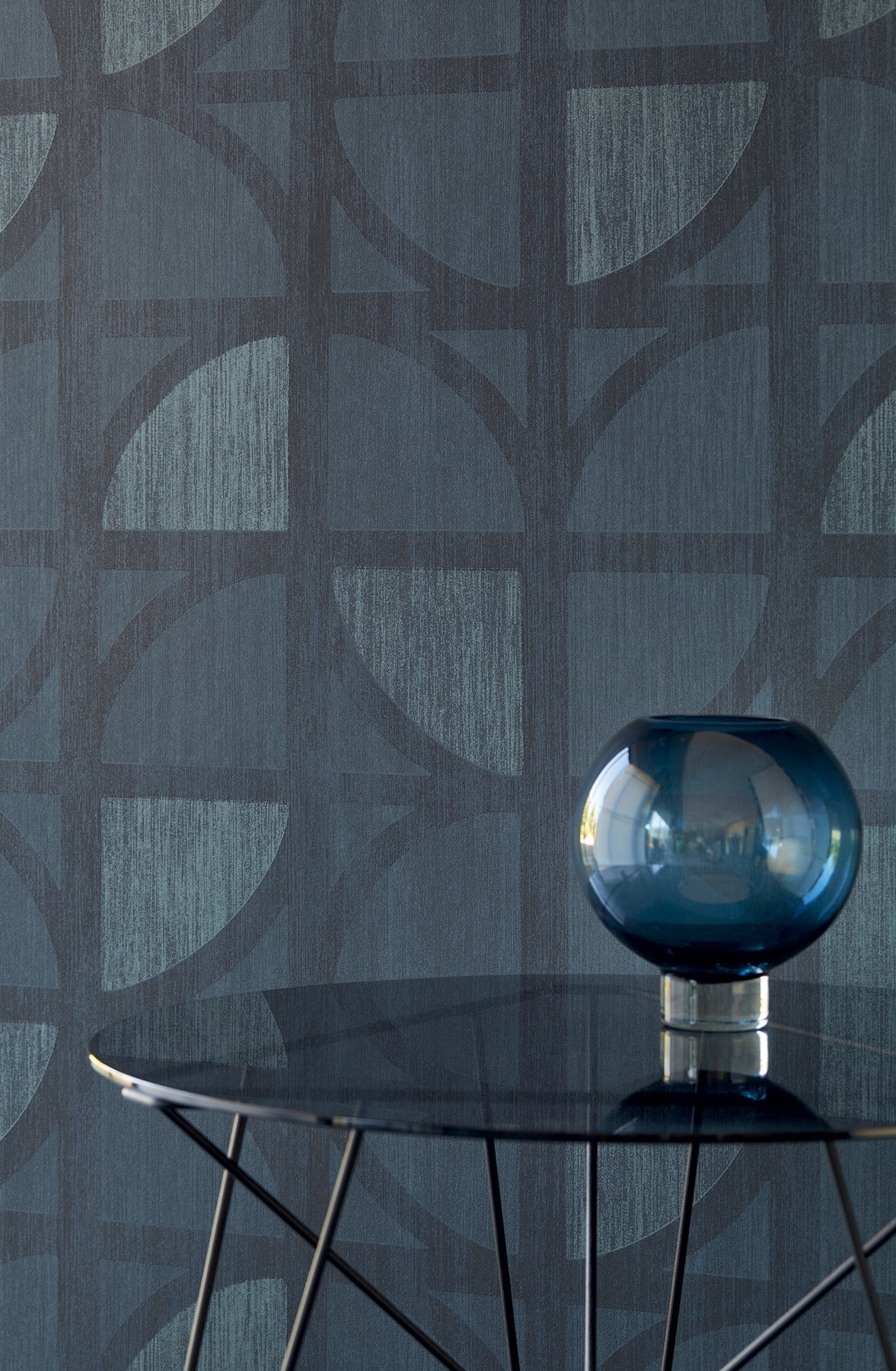 Eijffinger 395813 Tulip Dark Blue Geometric Trellis Wallpaper