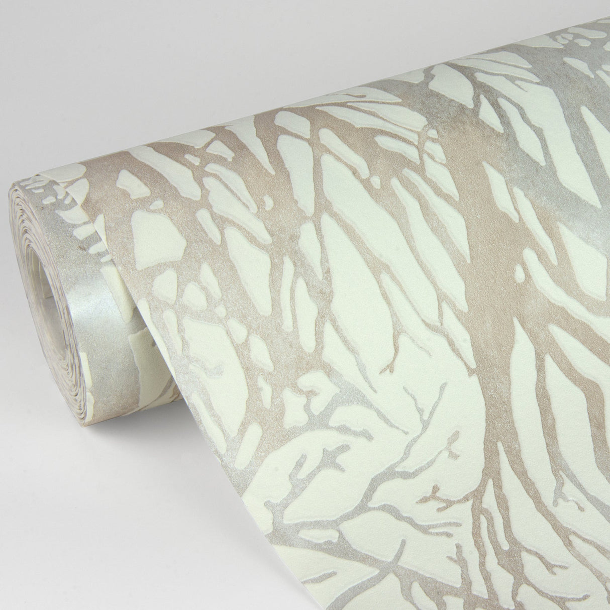 Advantage 4035-30094-1 Yasuo Cream Tree Branch Wallpaper