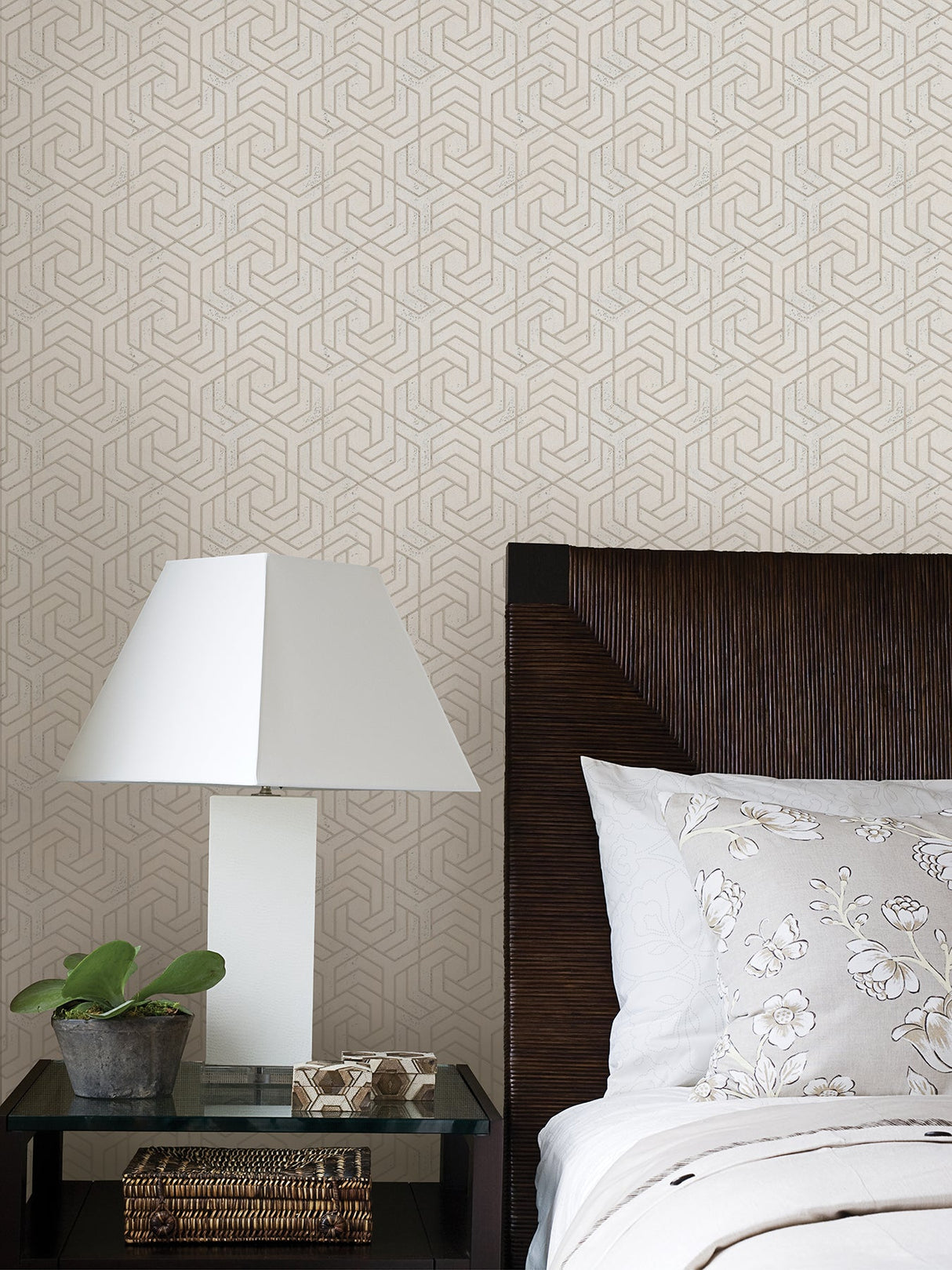 Advantage 4035-32608 Tama Champagne Geometric Wallpaper
