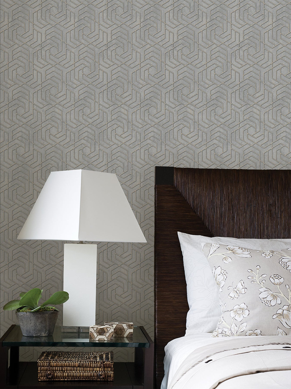 Advantage 4035-32610 Tama Grey Geometric Wallpaper