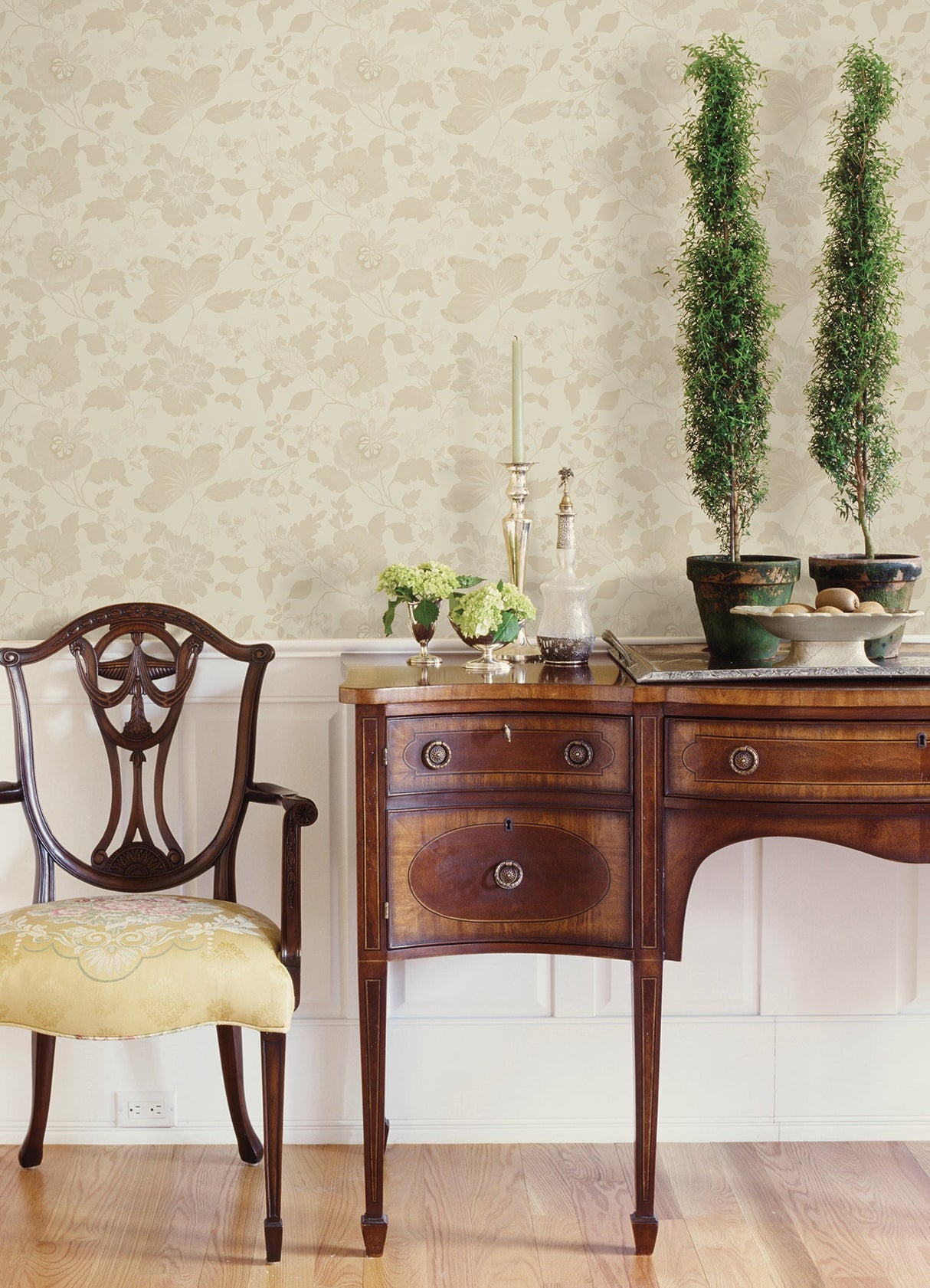 Sirpi 4058-24842 Vittoria Cream Floral Wallpaper