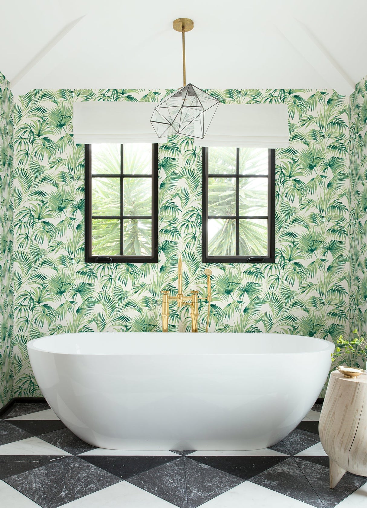 Chesapeake 4071-71014 Manaus Green Palm Frond Wallpaper