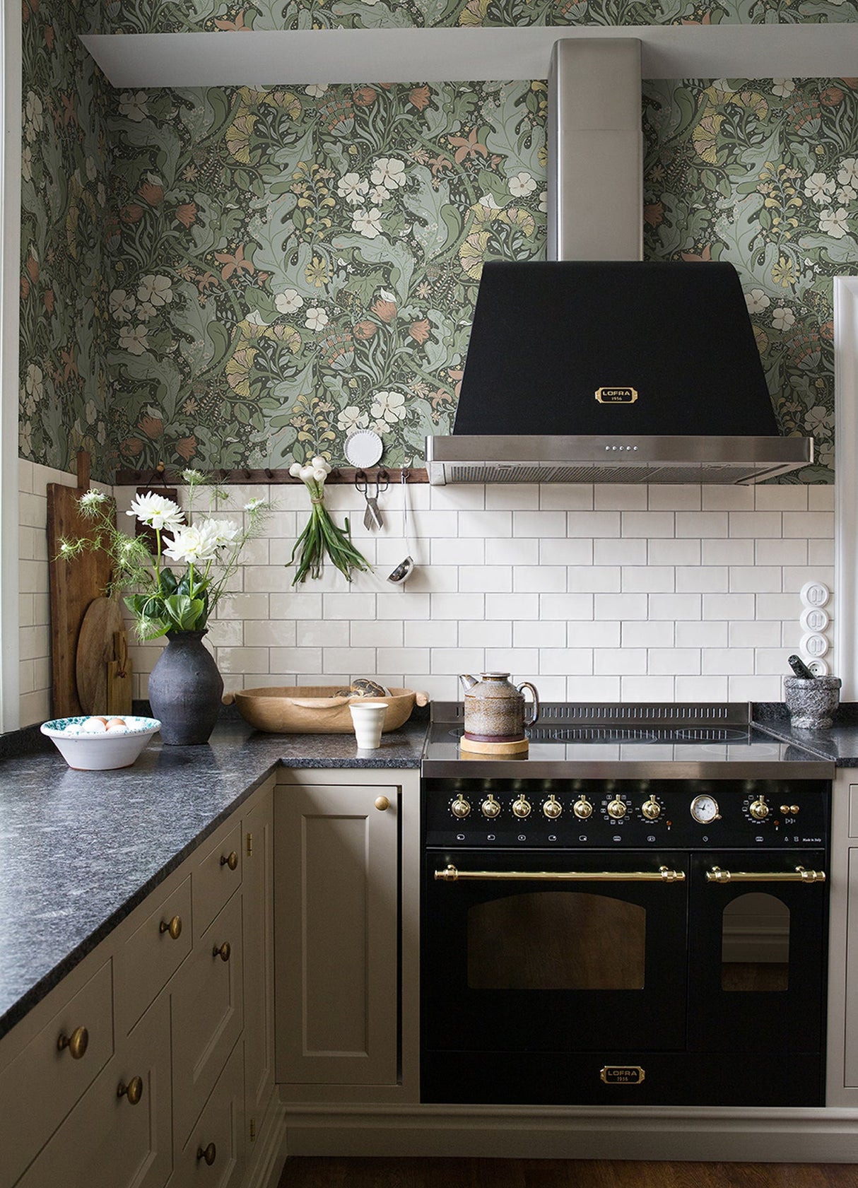 A-Street Prints 4080-83103 Elise Green Nouveau Gardens Wallpaper