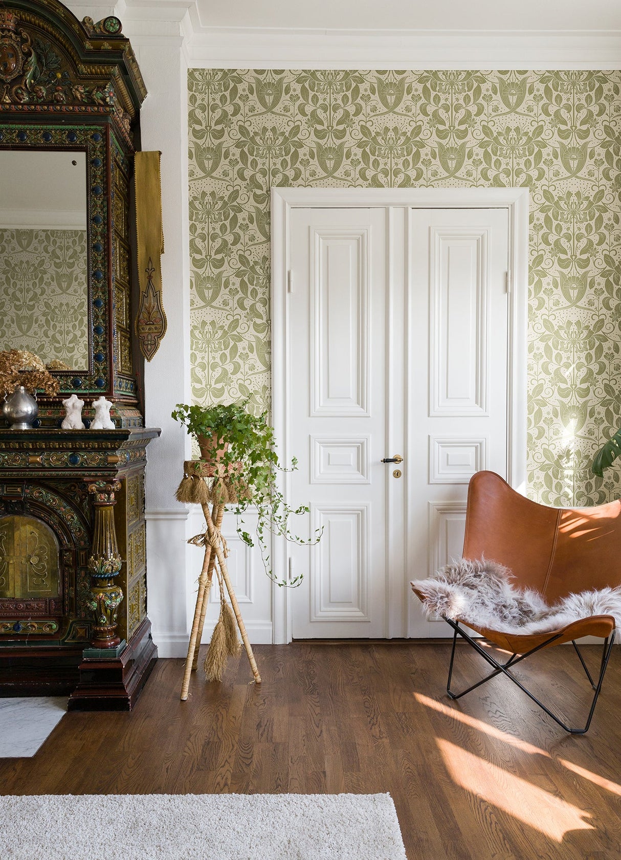 A-Street Prints 4080-83127 Berit Olive Floral Crest Wallpaper