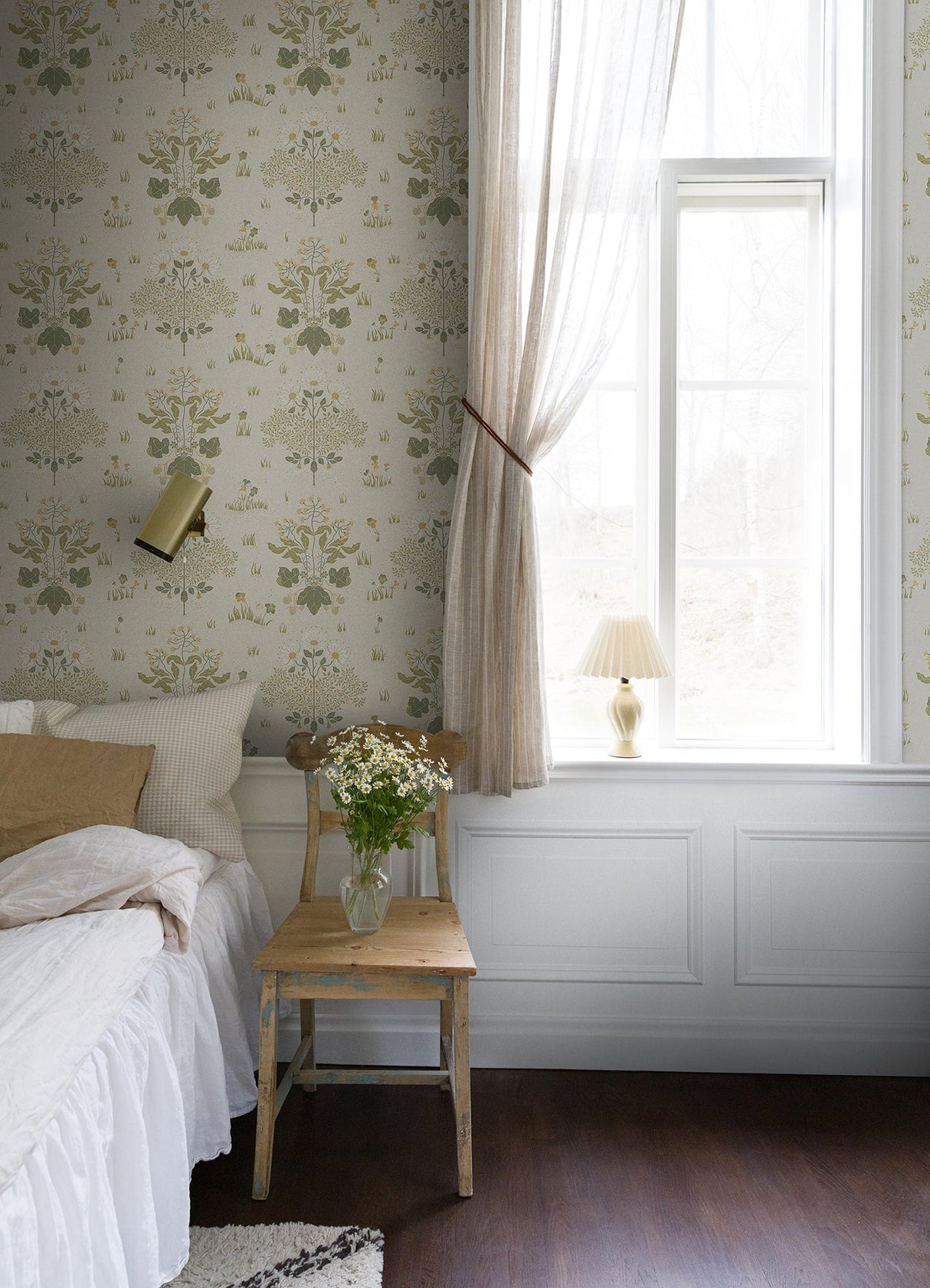A-Street Prints 4080-83133 Elda Olive Delicate Daises Wallpaper