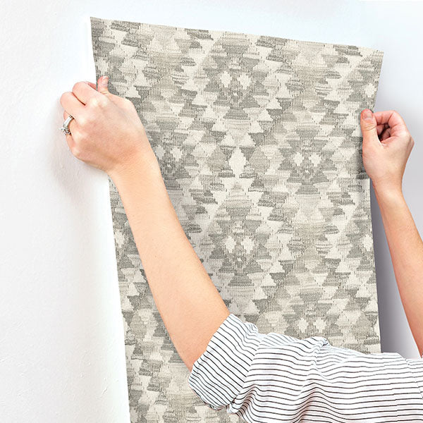 Chesapeake 4142-72604 Montana Charcoal Wallpaper - Eade's Wallpaper