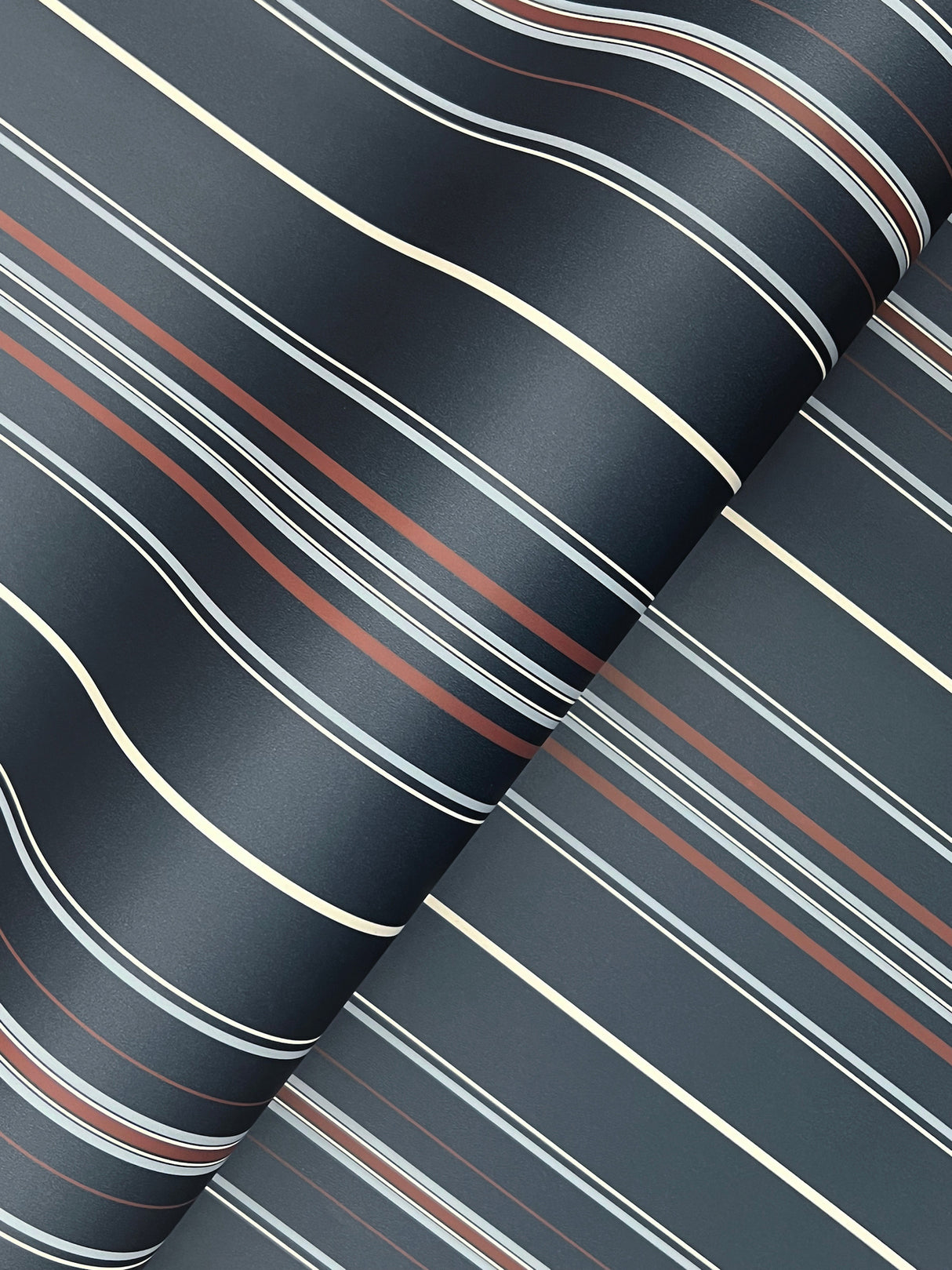 Chesapeake 4192-83450 Lascelle Navy Modern Pinstripe Wallpap