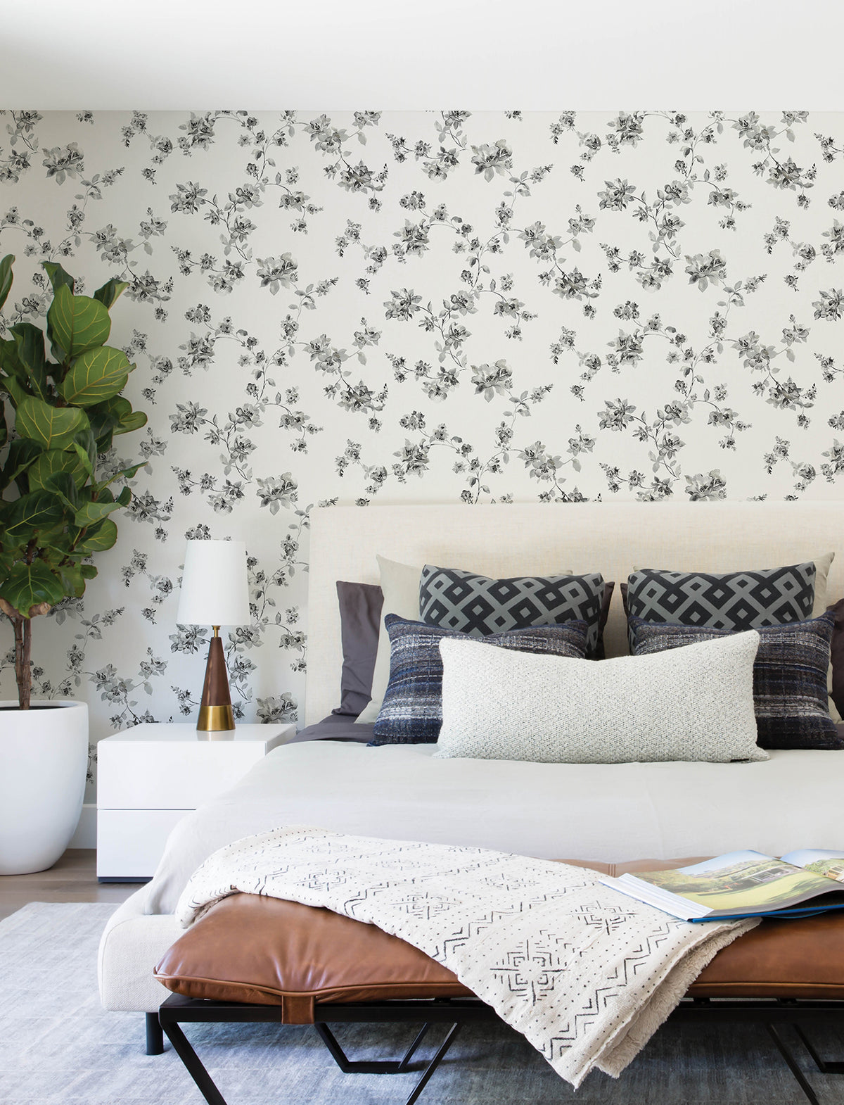 Chesapeake 4199-24482 Festival Floral Charcoal Trailing Wallpaper