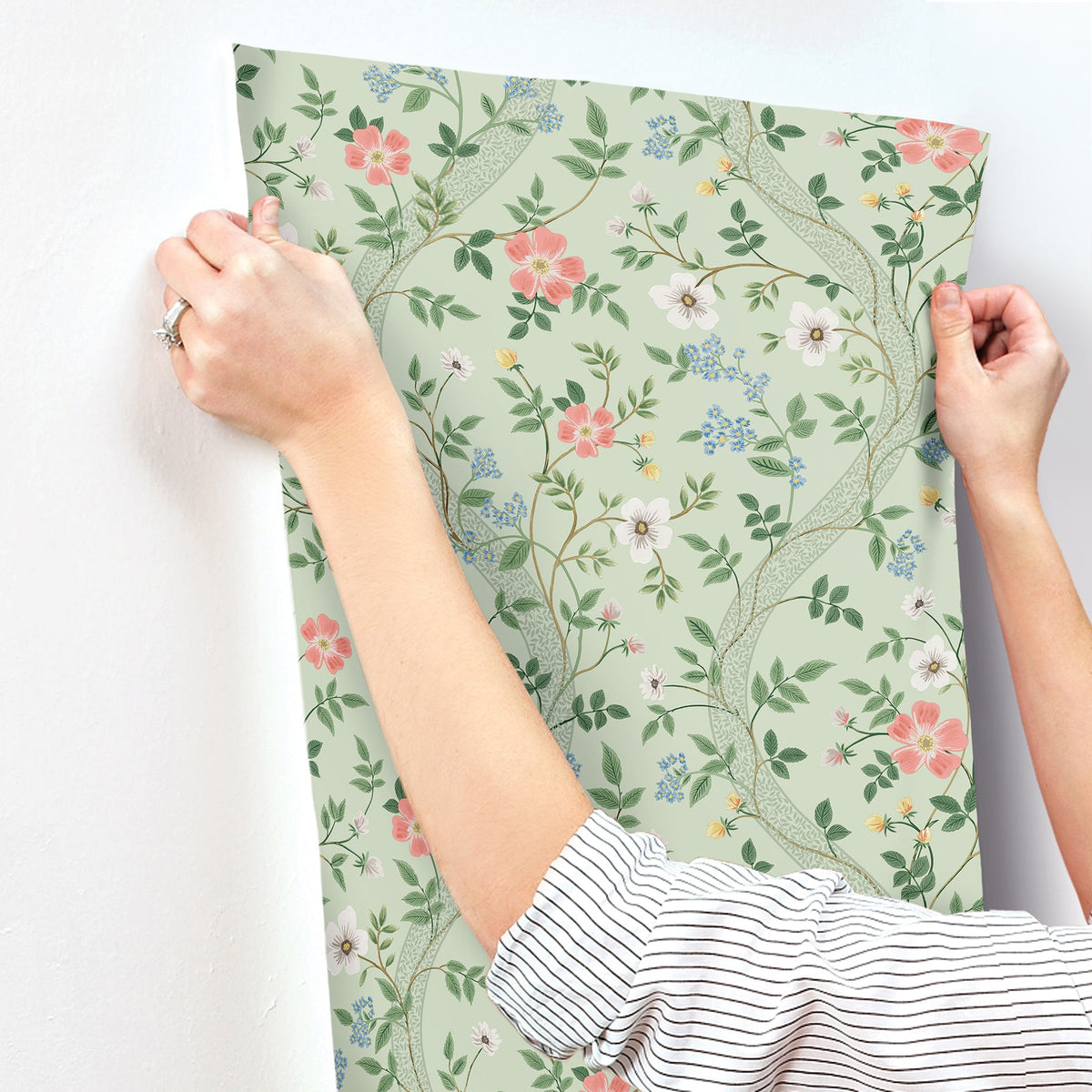 Rifle Paper Co. 4212-84380 Waverly Mint Wallpaper