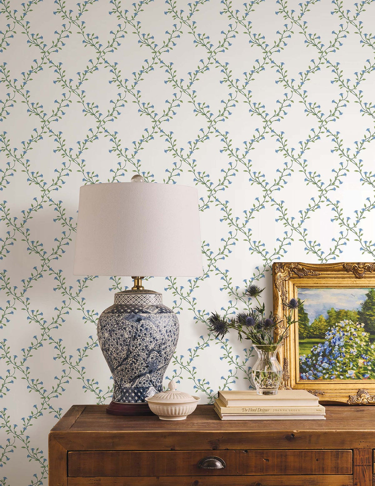 Rifle Paper Co. 4212-84389 Bellflower White Wallpaper