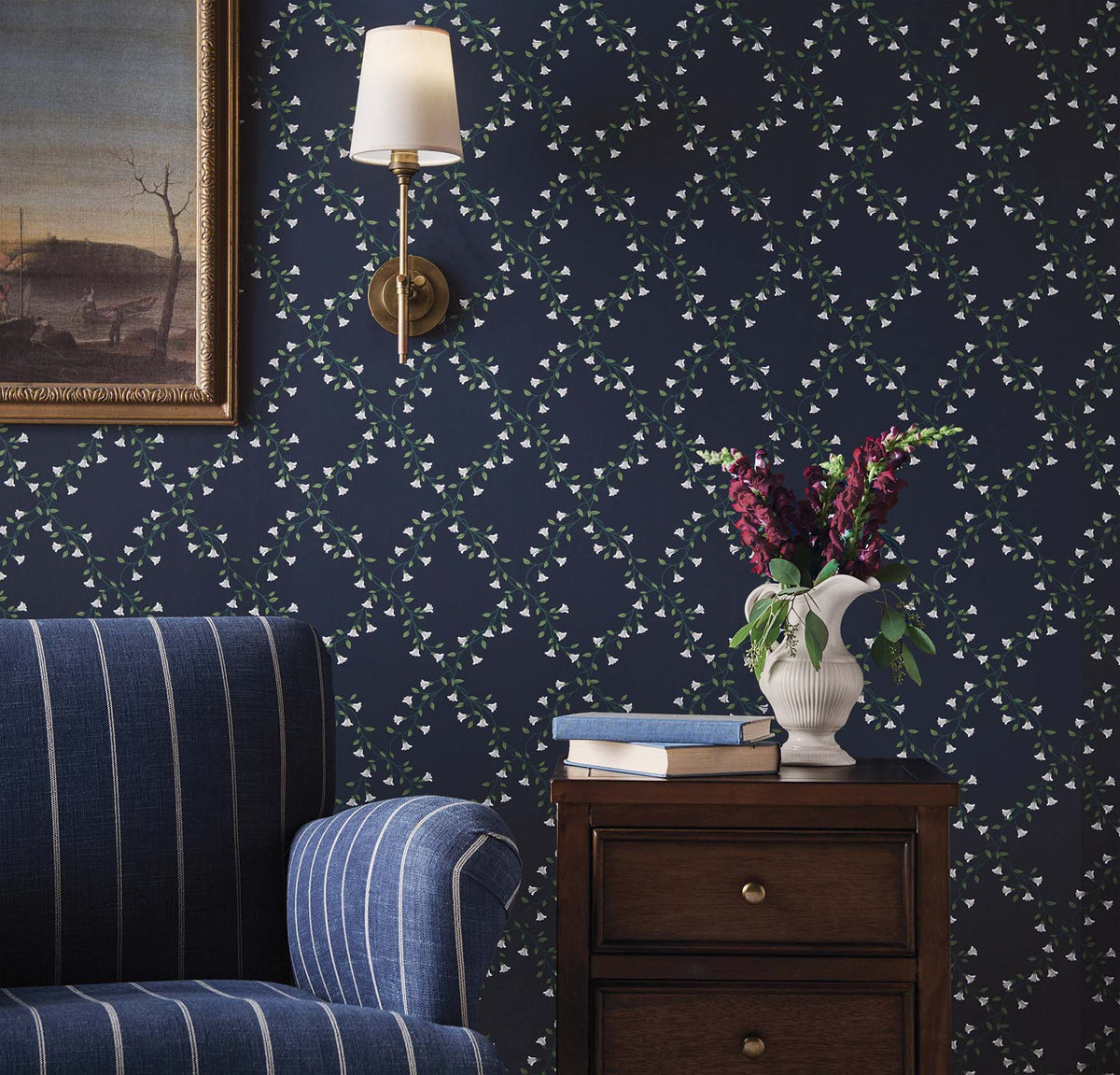 Rifle Paper Co. 4212-84390 Bellflower Navy Wallpaper
