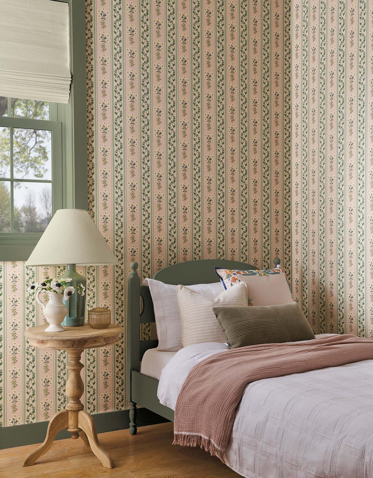 Rifle Paper Co. 4212-84416 Portico Blush Wallpaper