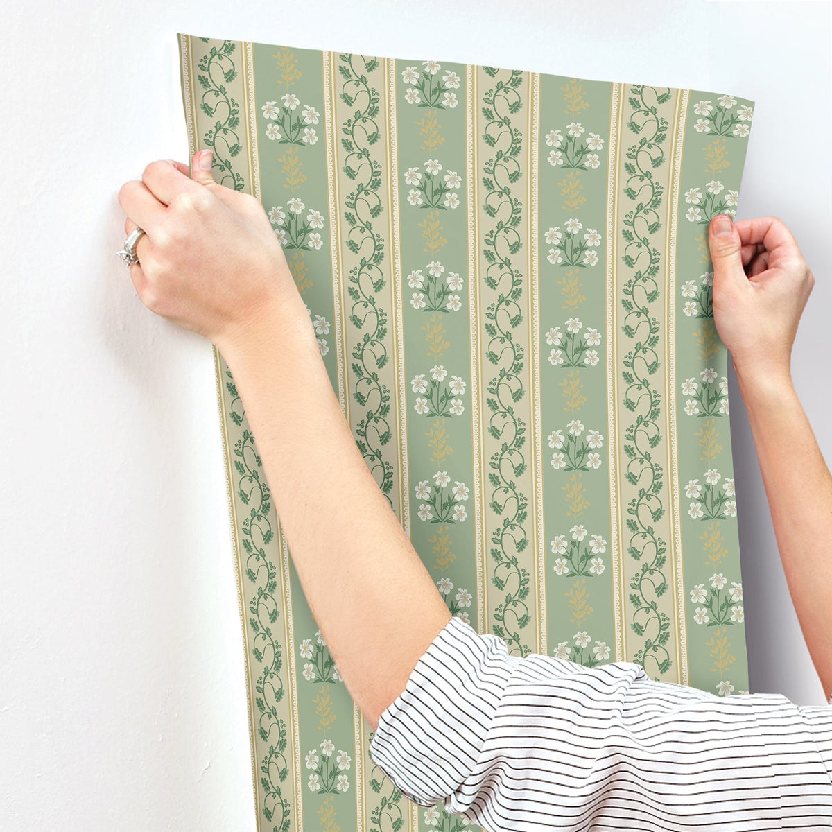Rifle Paper Co. 4212-84418 Portico Sage Wallpaper