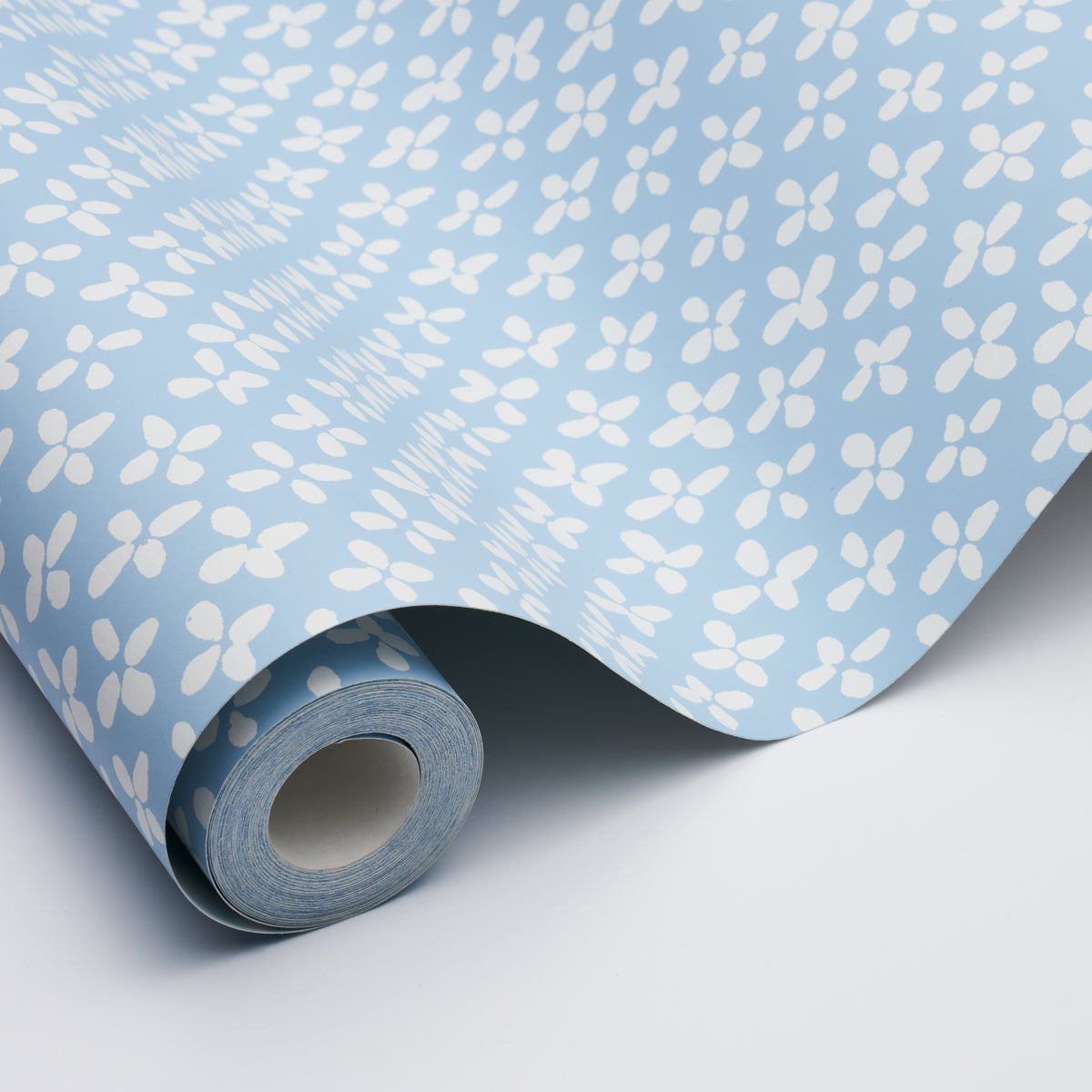 Eade’s IVORY ON SKY