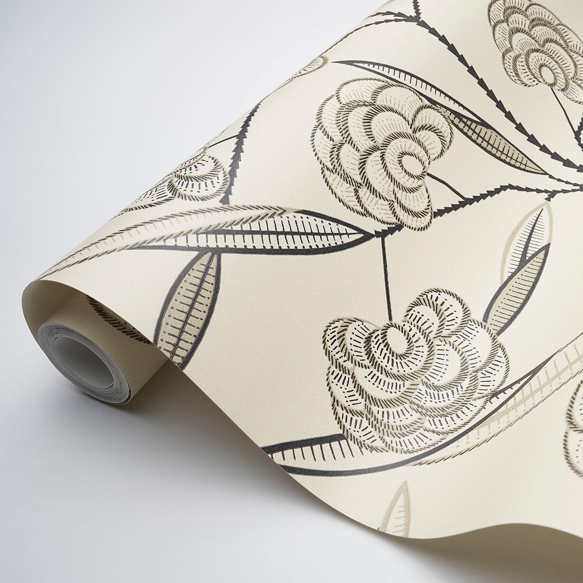 Eade’s BLACK & CREAM