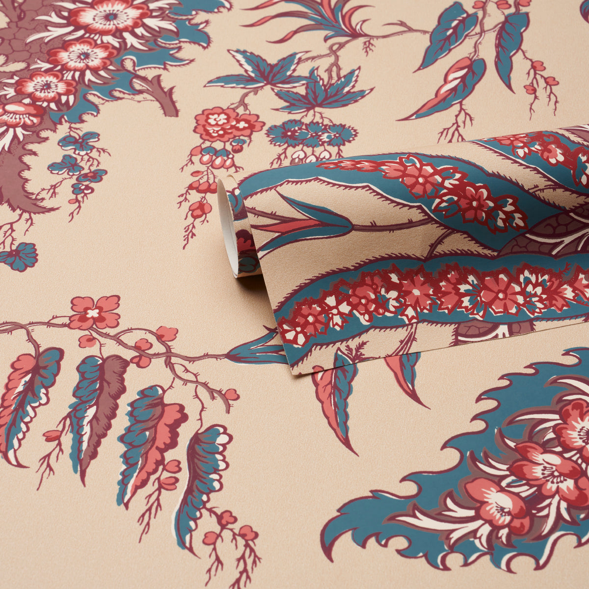 Schumacher 5015500 APOLLINE BOTANICAL in ROUGE & BLEU Wallpa