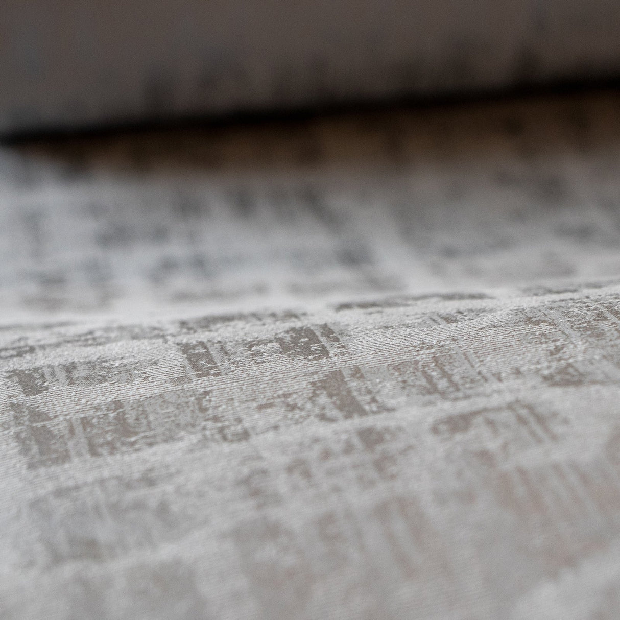 Eade's 64279-sample Silver Grey