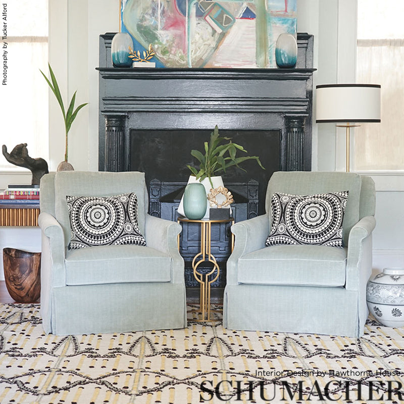 Eade’s BLACK & IVORY