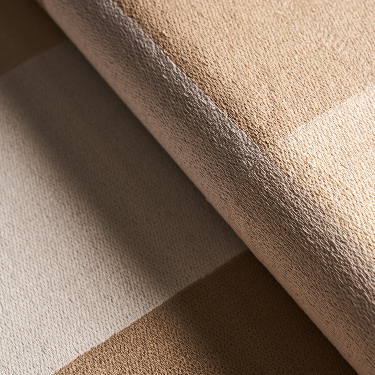 Eade’s LIGHT NEUTRAL