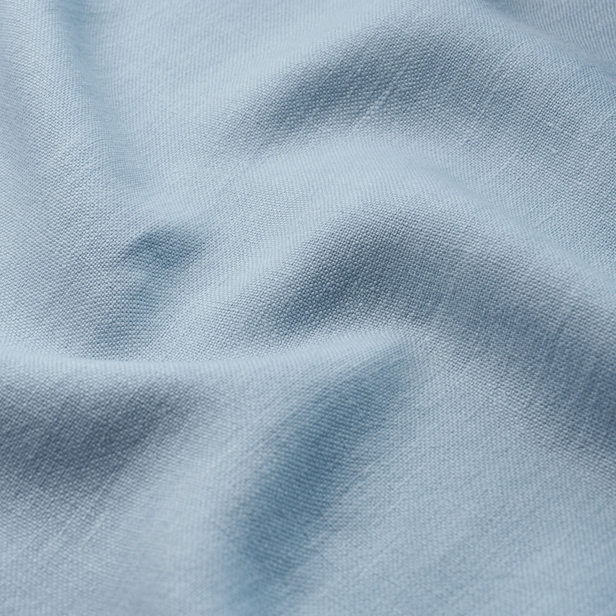 Schumacher 84954 KAI LINEN in SKY Fabric - PERFECT BASICS: L