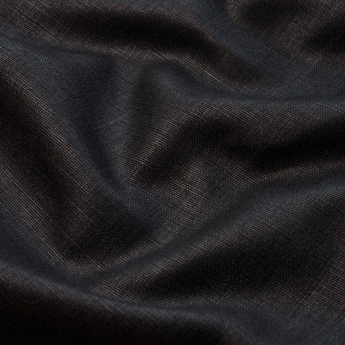 Schumacher 84969 LEO GLAZED LINEN in BLACK Fabric - PERFECT