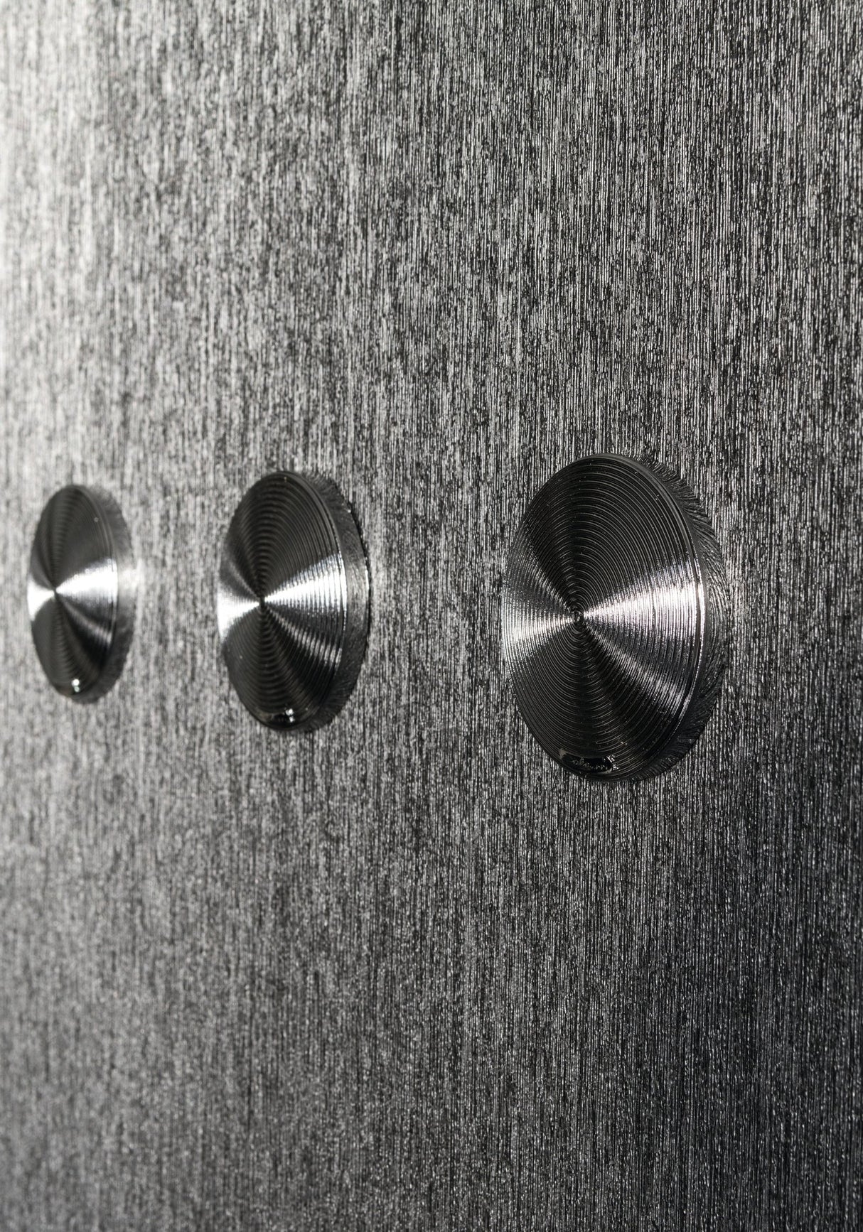 Eade's AI95075-sample Silver Grey