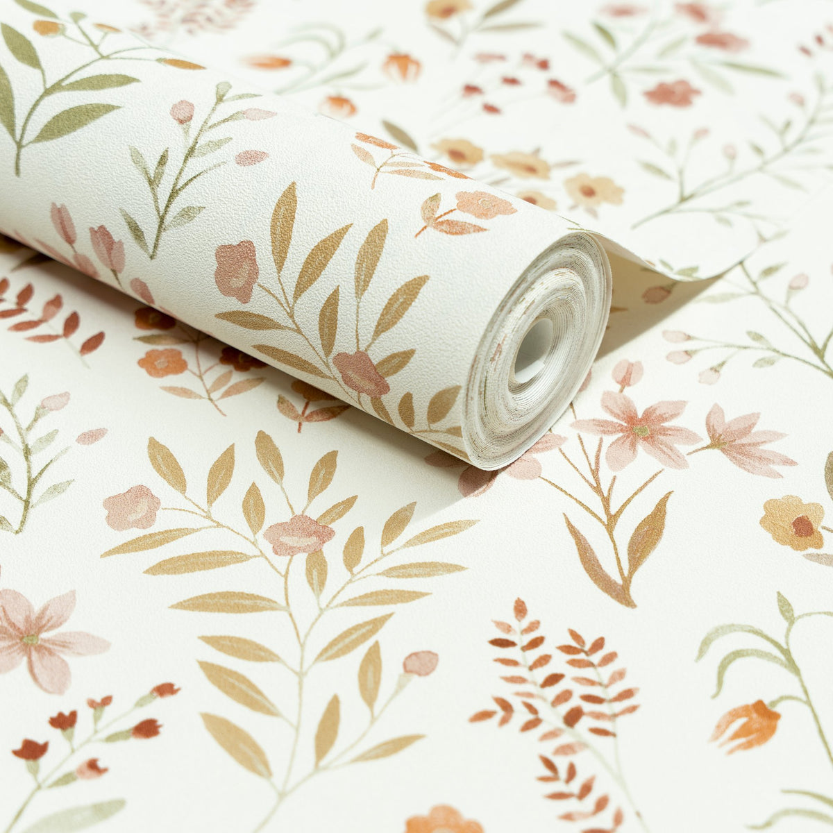 Galerie Inia Classical Floral All-over Multi-colored Wallpap