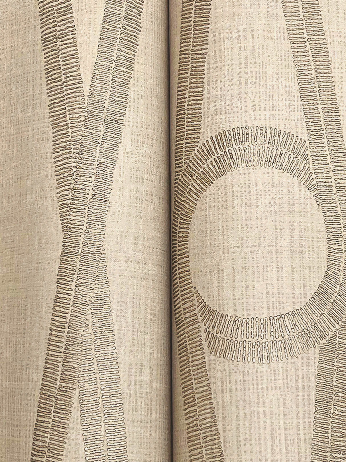 Antonina Vella AB3012 Henlein Gold Wallpaper - Eade's Wallpaper