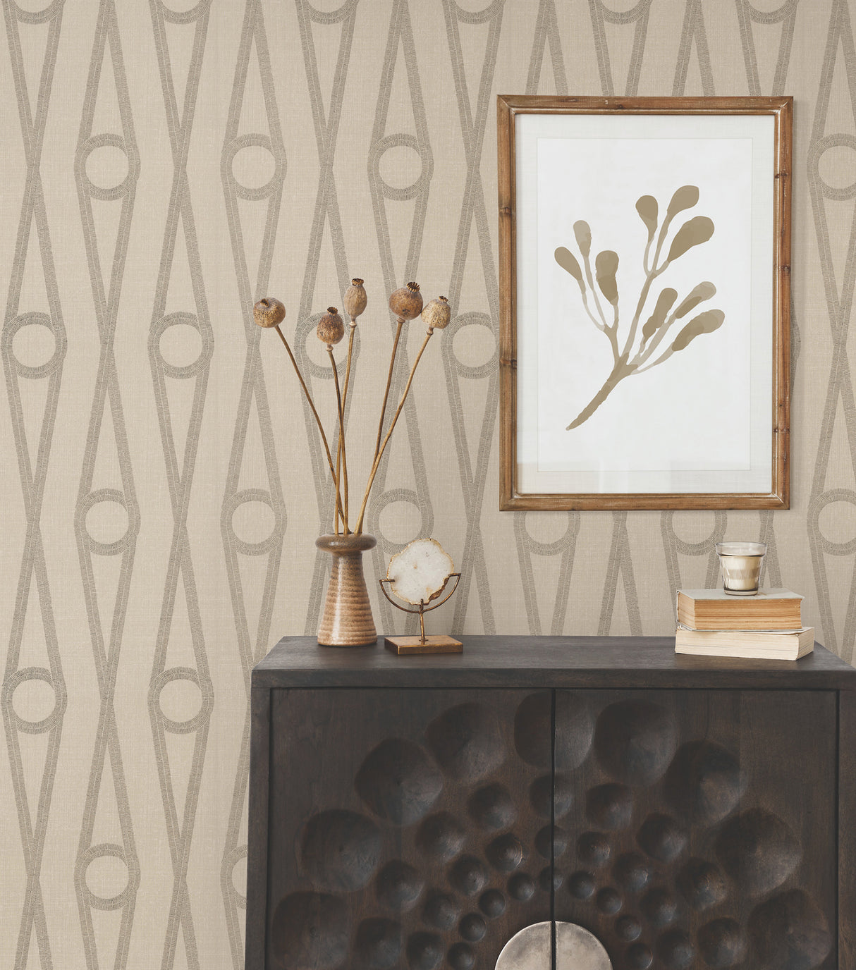 Antonina Vella AB3012 Henlein Gold Wallpaper - Eade's Wallpaper
