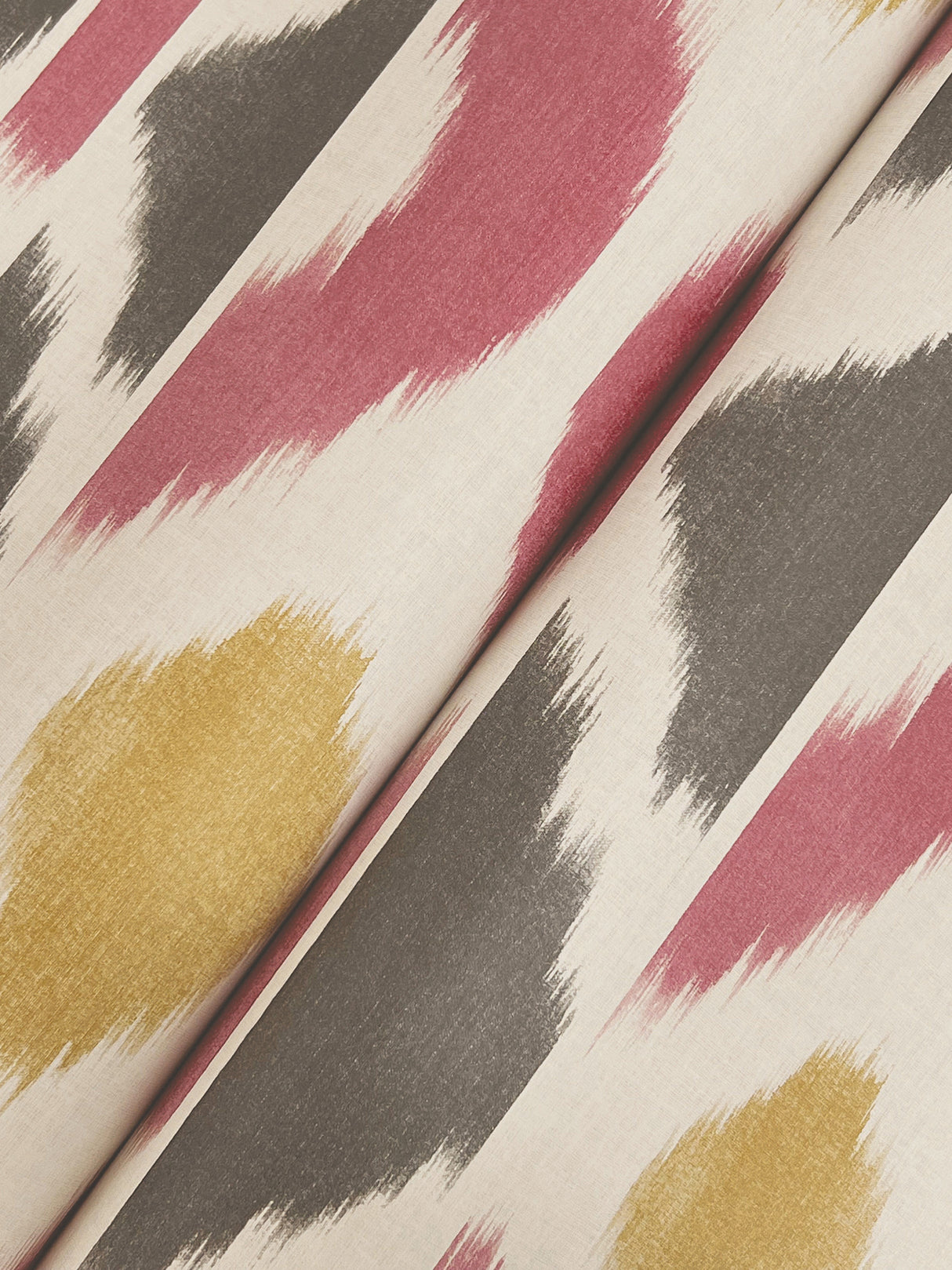 Antonina Vella AB3091 Patan Ruby Wallpaper - Eade's Wallpaper