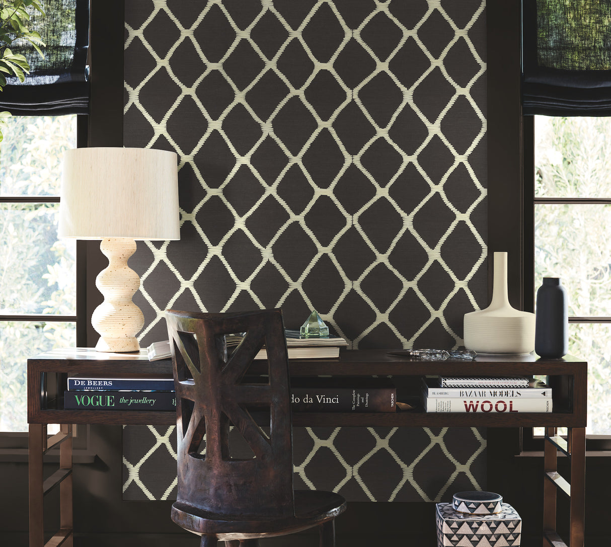 Antonina Vella AB3121 Tonga Black & White Wallpaper - Eade's Wallpaper