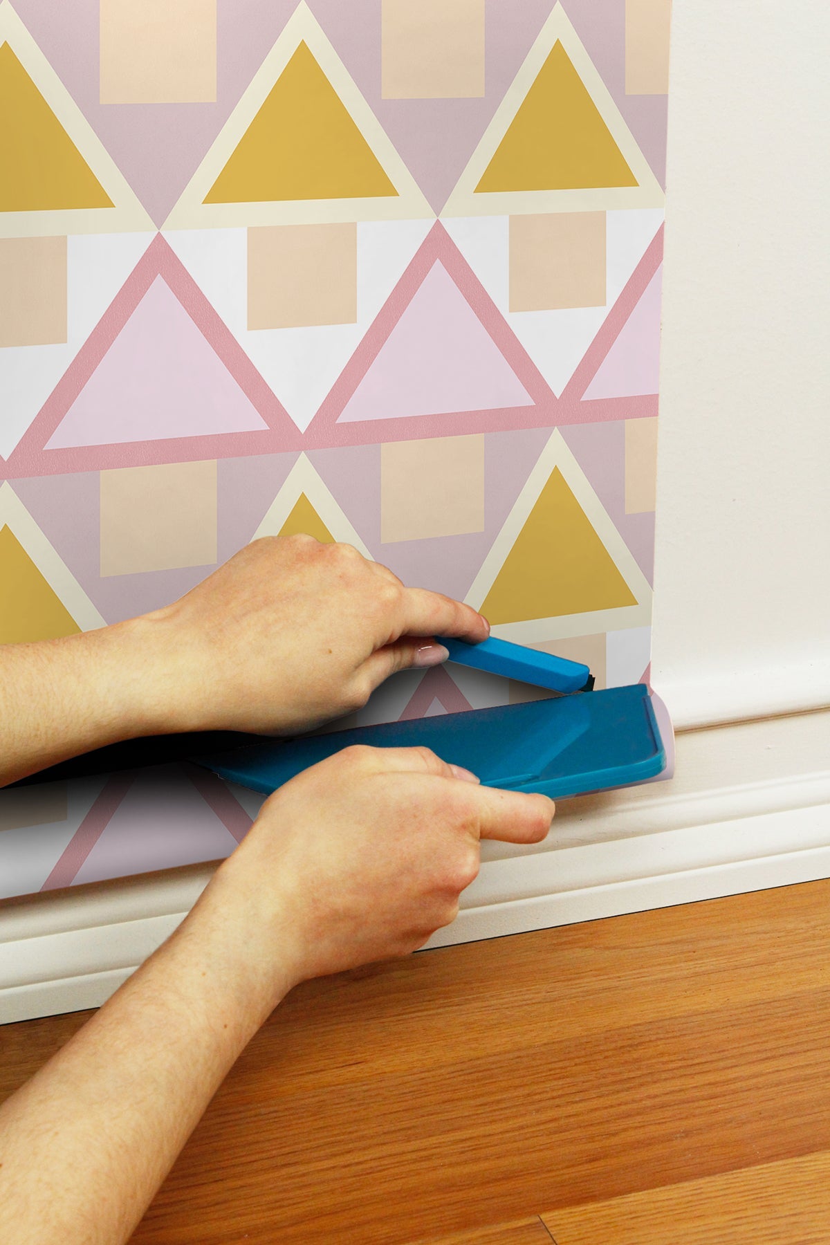 Aelfie AES4800 Pink Madaket Geometric Peel & Stick Wallpaper