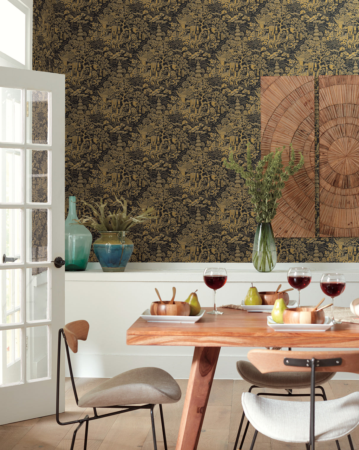 York AF6577 Chinoiserie Black & Gold Wallpaper