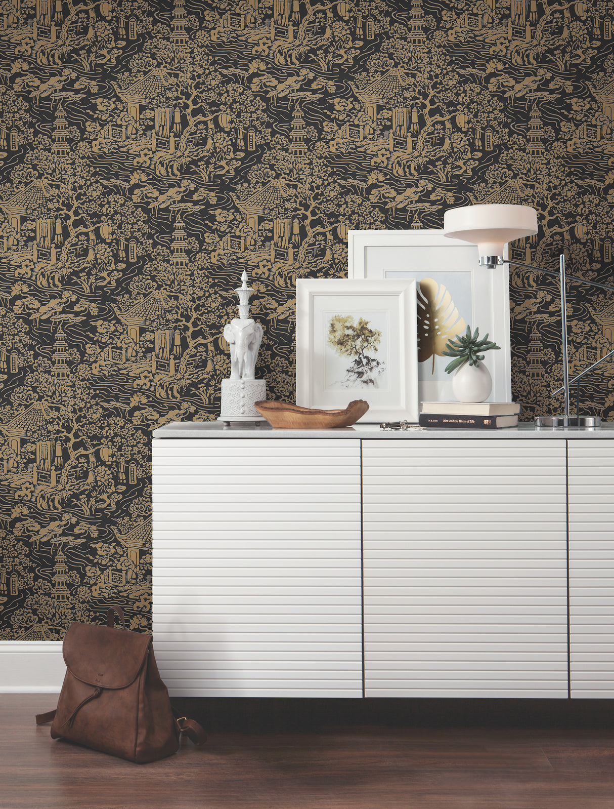 York AF6577 Chinoiserie Black & Gold Wallpaper