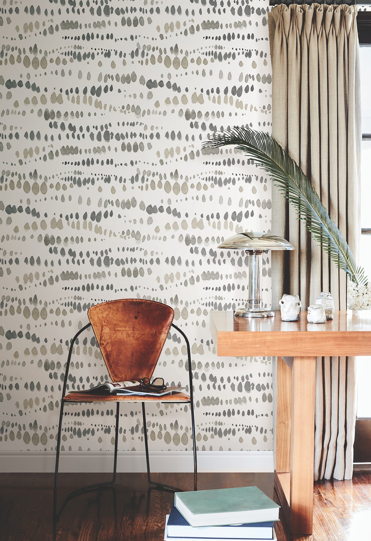 York AG2046 Dewdrops Black & Taupe Wallpaper