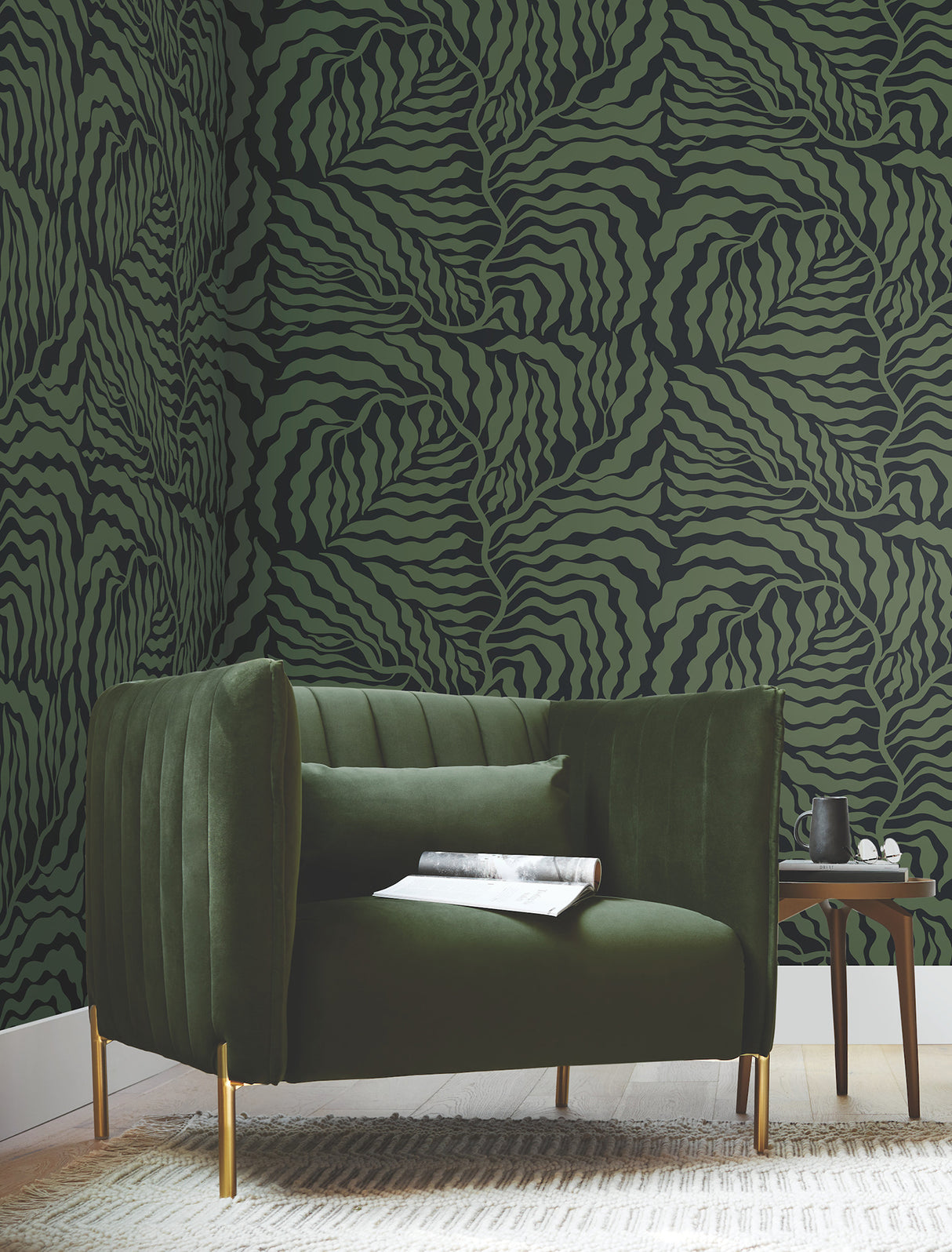 York AG2061 Fern Fronds Black & Green Wallpaper