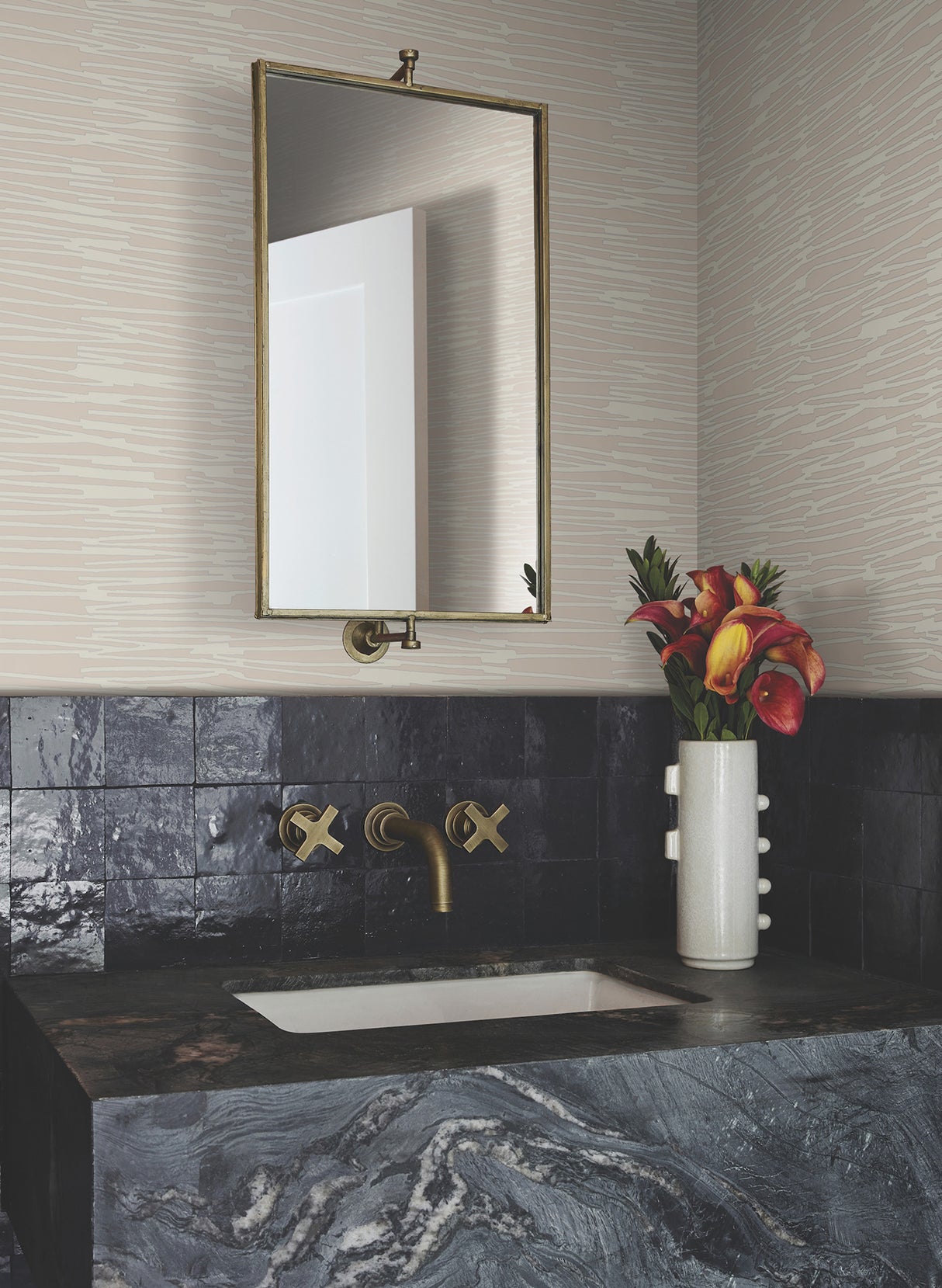 York AG2091 Water Reed Thatch Clay & Silver Wallpaper