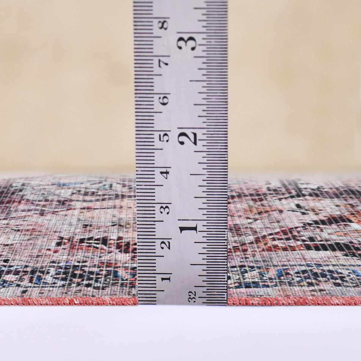 Amer Rugs ALA-1 Alaska Machine-Washable Vintage Medallion Power-Loomed /Red Area Rug