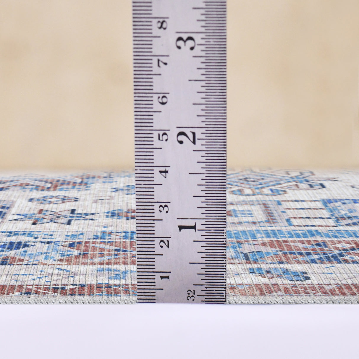 Amer Rugs ALA-8 Alaska Machine-Washable Vintage Medallion Power-Loomed /Red Area Rug