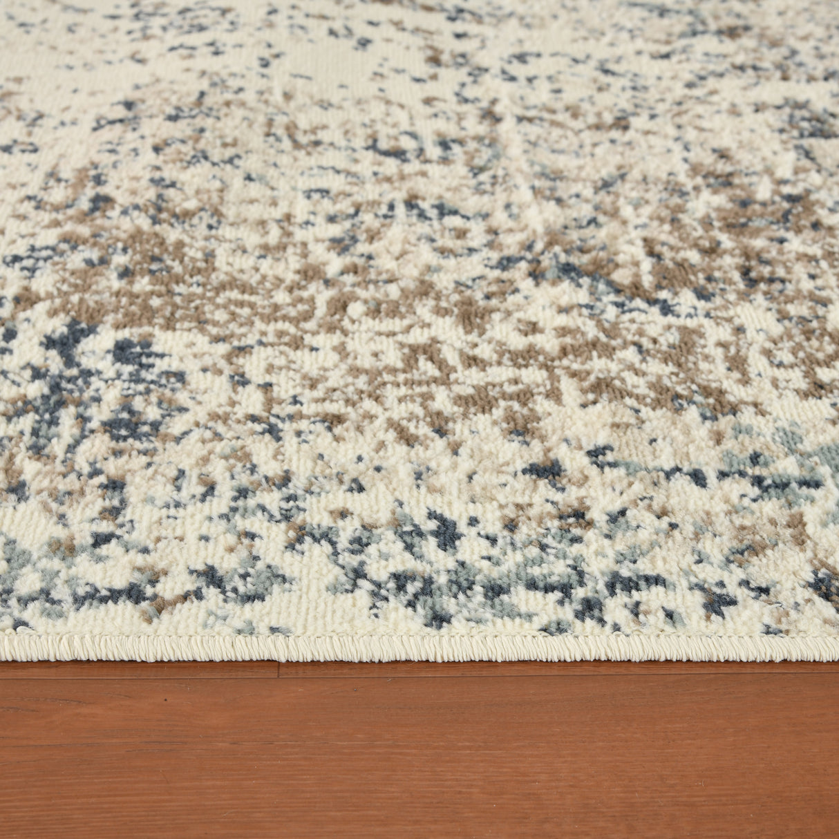Amer Rugs ALU-12 Allure Contemporary Area Rug