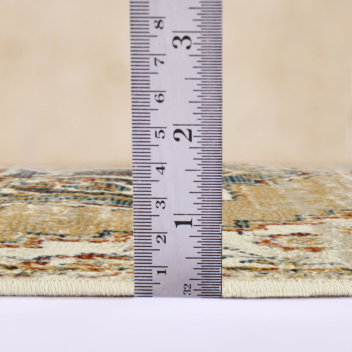 Amer Rugs ALU-7 Allure Classic Medallion /Beige Area Rug