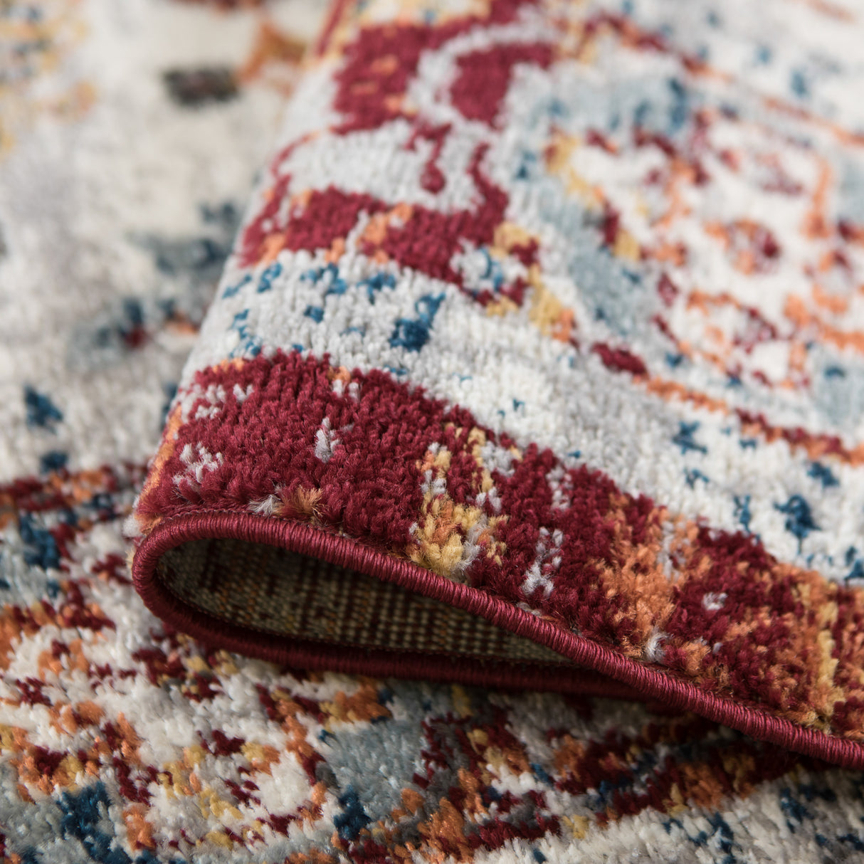 Amer Rugs ALX-87 Alexandria Classic Floral Area Rug