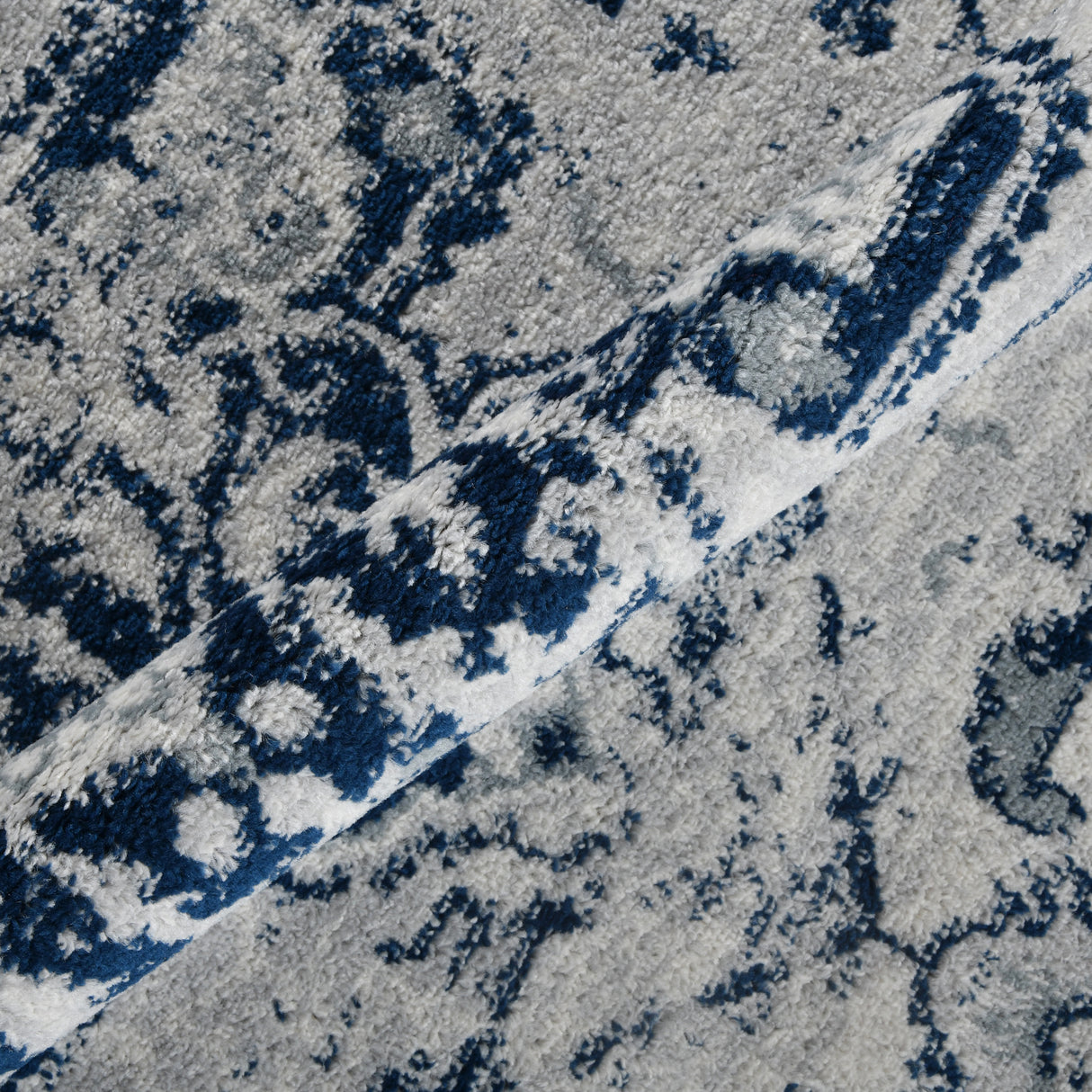 Amer Rugs ALX-92 Alexandria Classic Medallion Runner Rug, 2'6" X 10'3" Area Rug