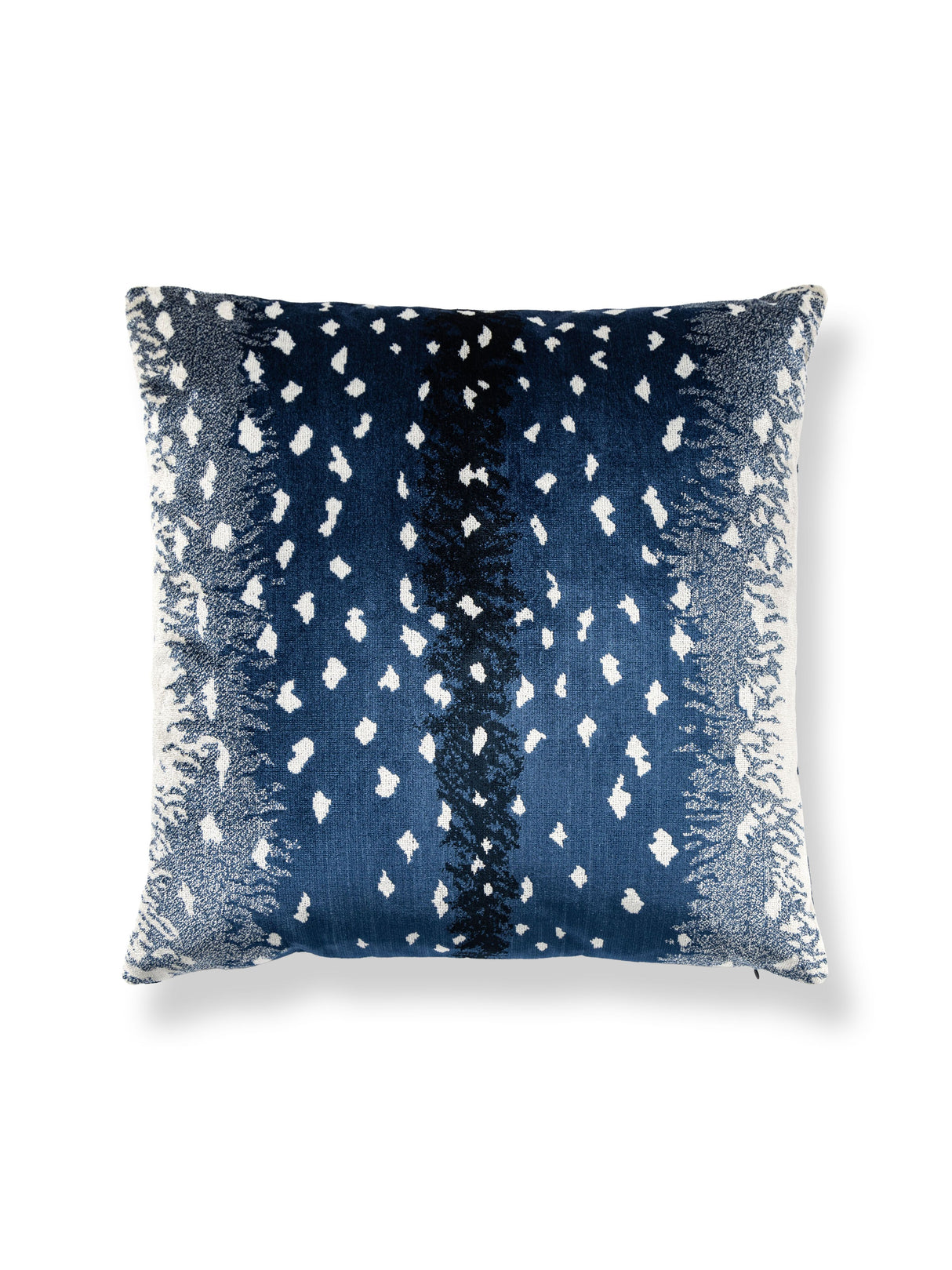 Scalamandre AL 0004TDDKBOHE ANTELOPE / VELVET PILLOW - Pillo