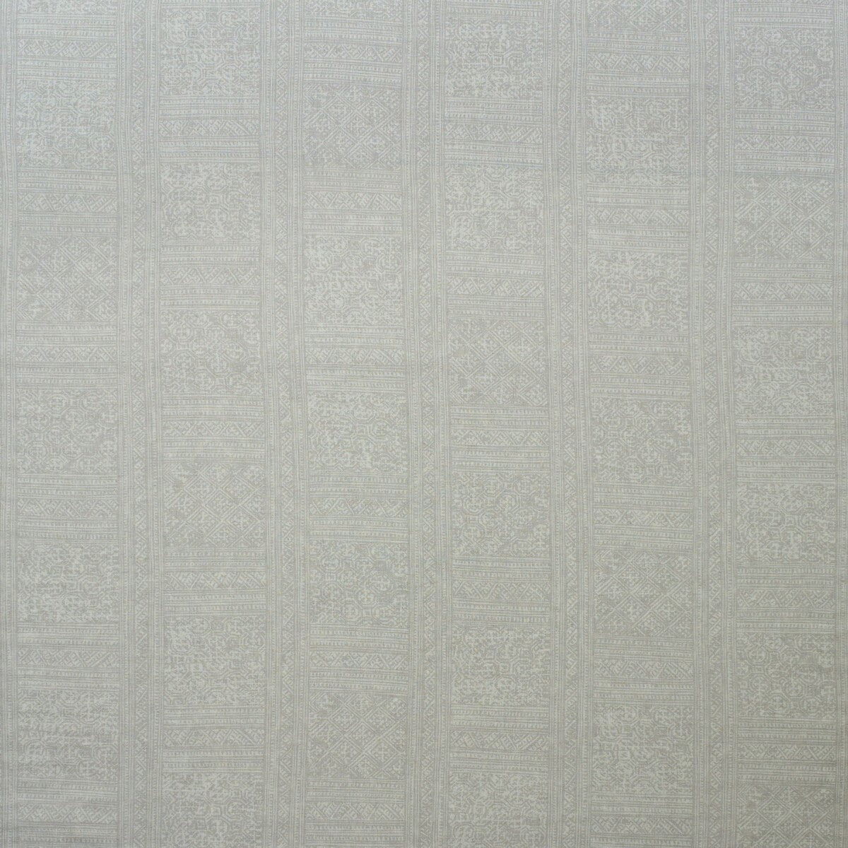 KRAVET COUTURE AM100342.116.0 OSTUNI CANVAS Fabric - Eade's Wallpaper