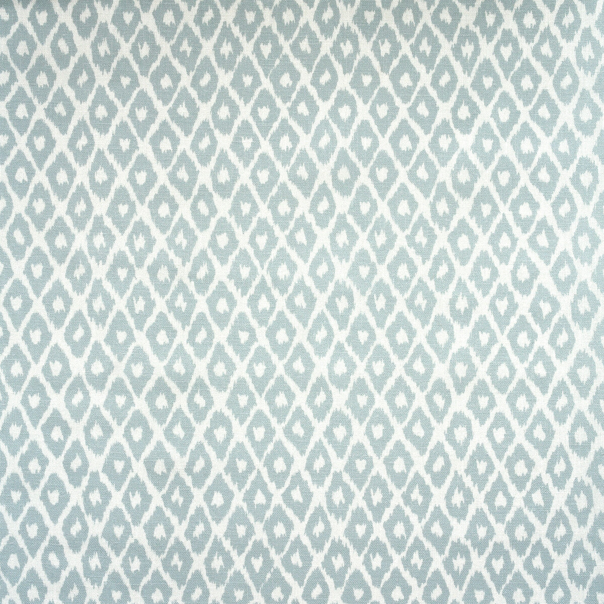 KRAVET COUTURE AM100349.15.0 GYPSUM OUTDOOR ICE Fabric - Eade's Wallpaper