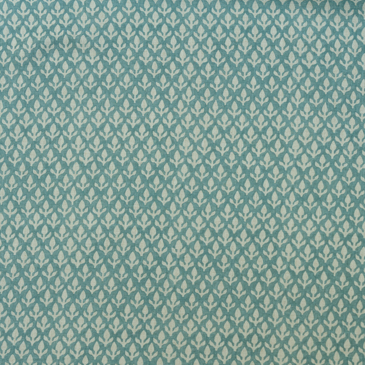 KRAVET COUTURE AM100379.13.0 BUD TURQUOISE Fabric - Eade's Wallpaper